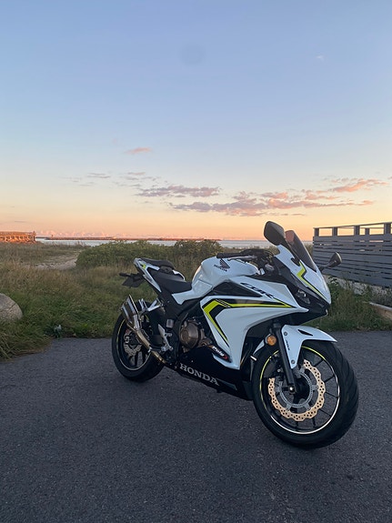 Honda CBR500R 2 of 6