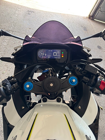 Honda CBR500R 6 of 6