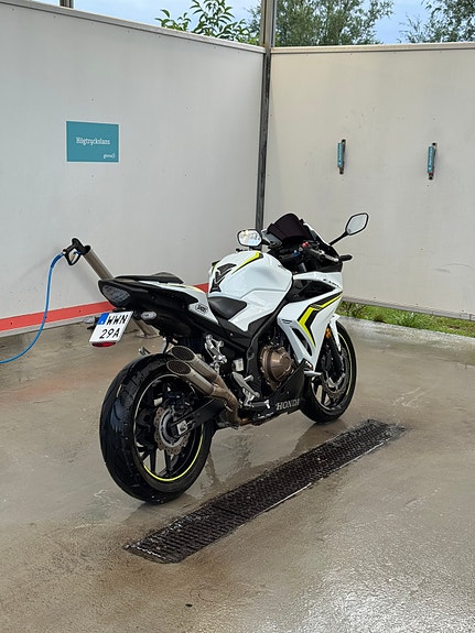 Honda CBR500R 5 of 6