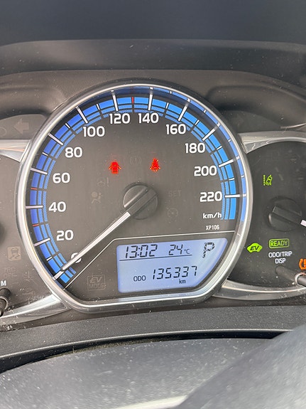 Toyota Yaris 4 of 10