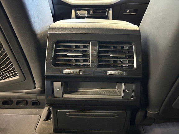 Volkswagen Touareg 20 of 22