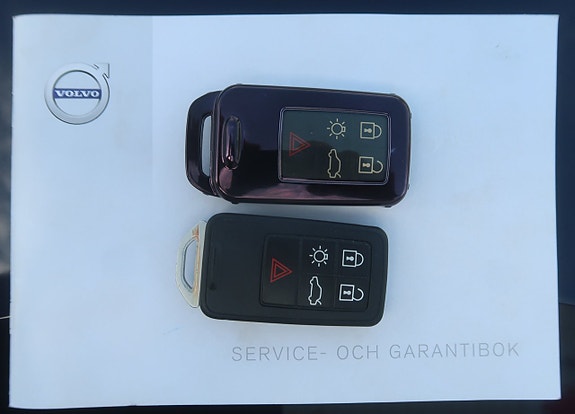 Volvo V40 24 of 27