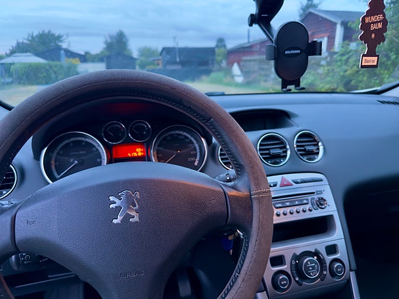 Peugeot 308 5 of 9