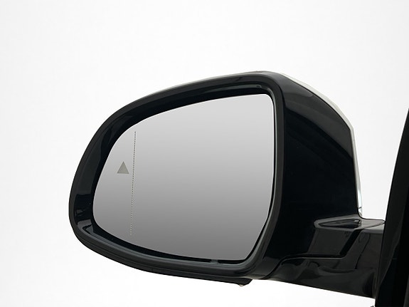 BMW iX3 28 of 30
