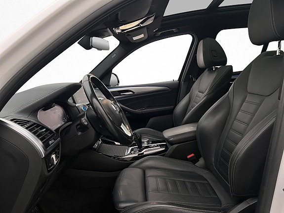 BMW iX3 15 of 30