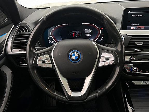 BMW iX3 18 of 30