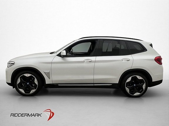 BMW iX3 8 of 30