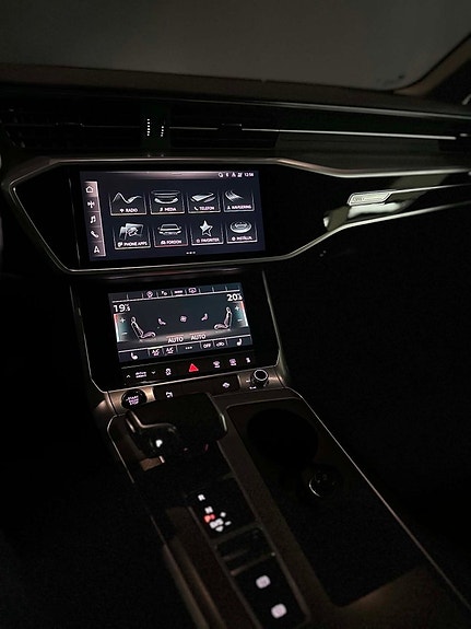 Audi A6 12 of 16