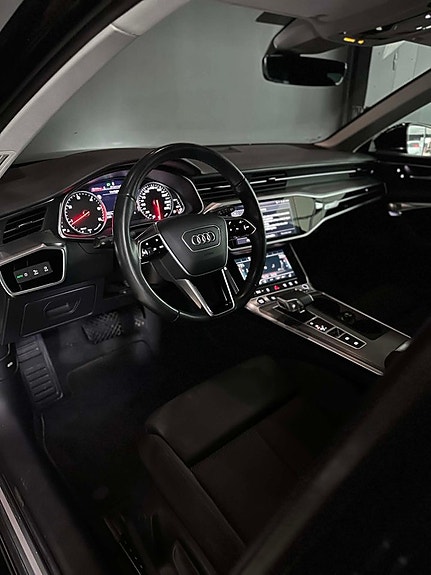 Audi A6 11 of 16