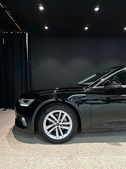 Audi A6 3 of 16