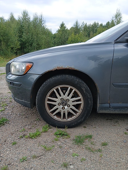 Volvo V50 3 of 3