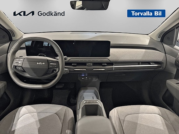 Kia EV3 8 of 15