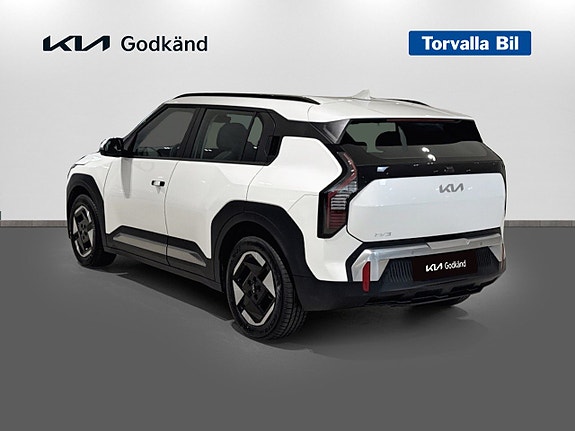 Kia EV3 7 of 15