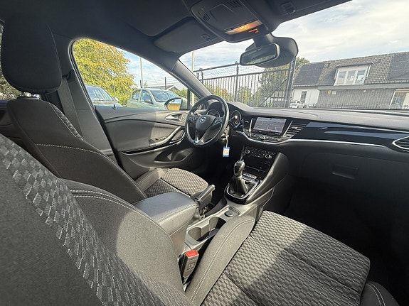 Opel Astra 12 of 13