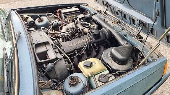 Volvo 360 7 of 7