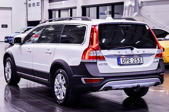 Volvo XC70 9 of 20