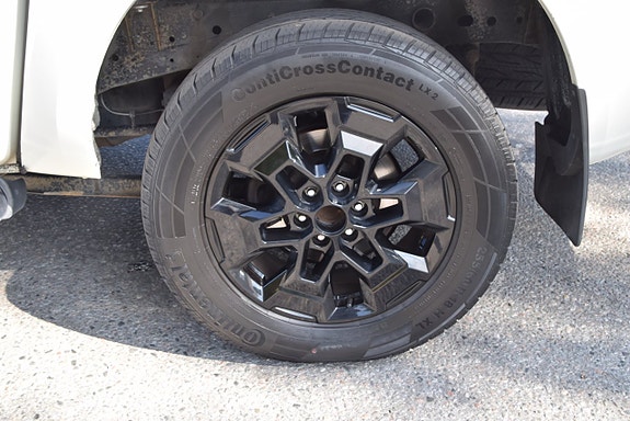 Nissan Navara 22 of 22
