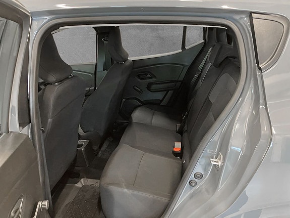 Dacia Sandero 6 of 7
