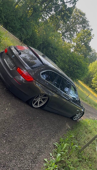 BMW 520d 5 of 6