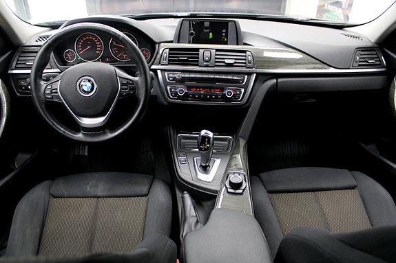 BMW 320d 8 of 22