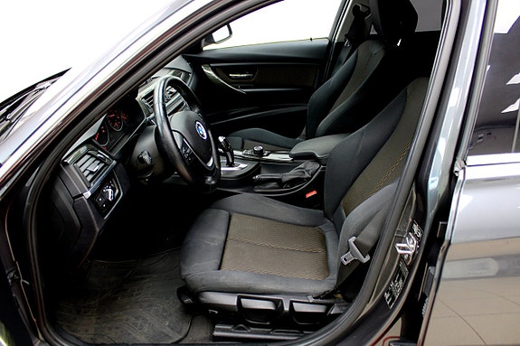 BMW 320d 7 of 22
