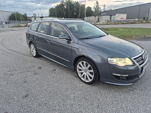 Volkswagen Passat 5 of 11