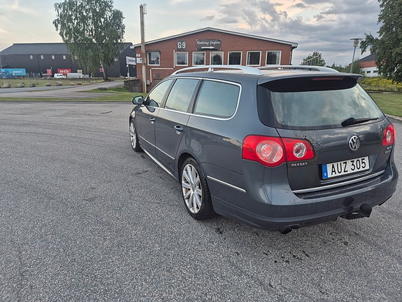 Volkswagen Passat 7 of 11