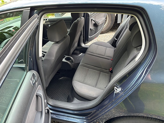 Volkswagen Golf V 7 of 9