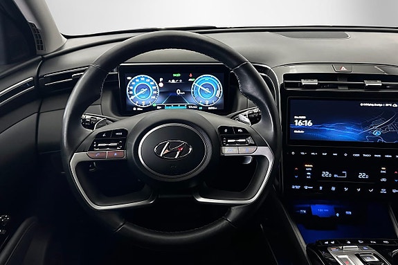 Hyundai Tucson 11 of 18