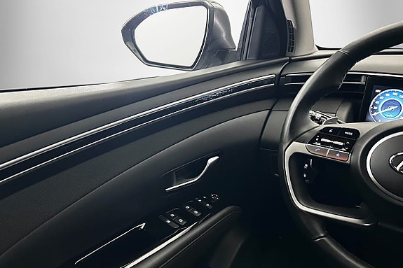Hyundai Tucson 12 of 18