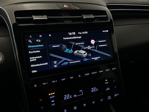 Hyundai Tucson 15 of 18