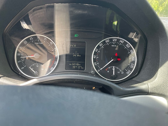 Skoda Octavia 4 of 6