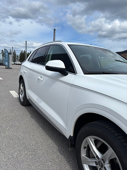 Audi Q5 6 of 6