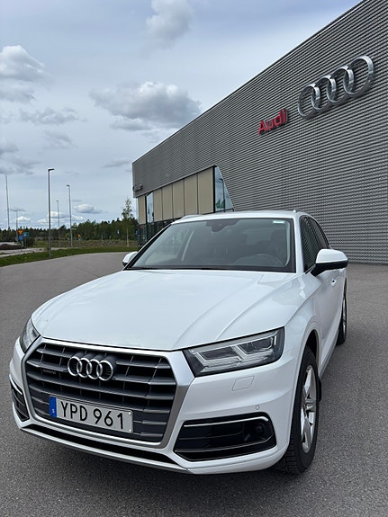Audi Q5 5 of 6