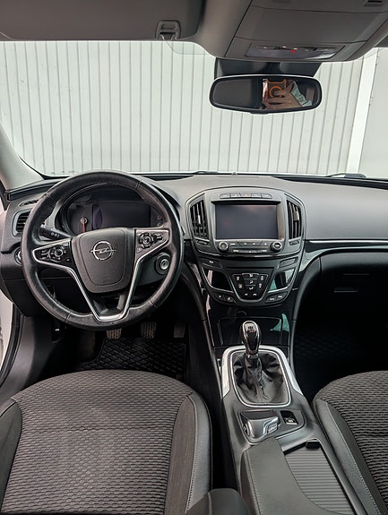 Opel Insignia Country Tourer 9 of 12