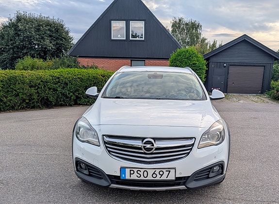Opel Insignia Country Tourer 3 of 12