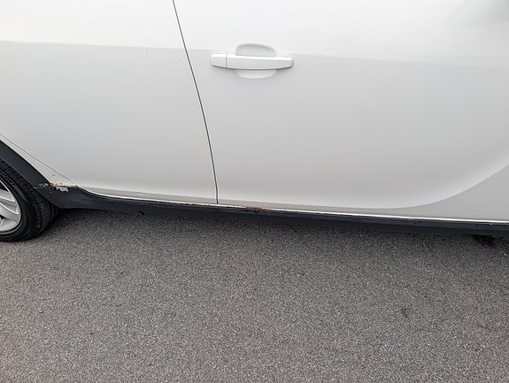 Opel Insignia Country Tourer 11 of 12