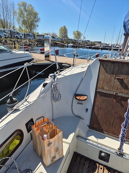 Maxi 77 ute på nytt 6 of 7
