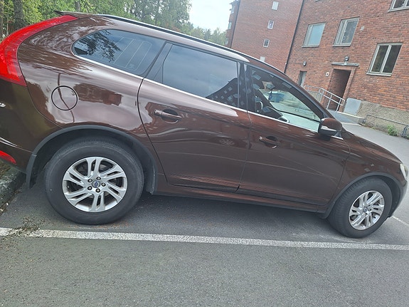 Volvo XC60 6 of 10