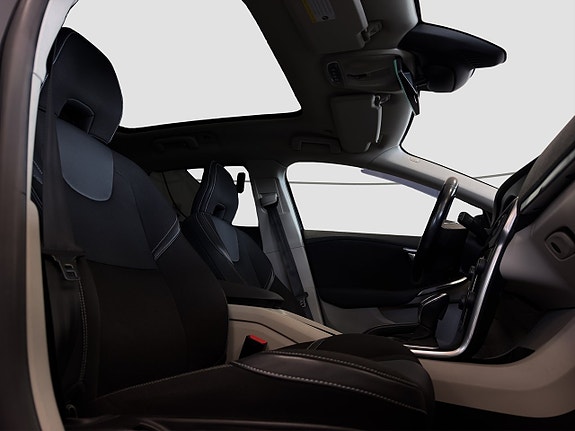 Volvo V40 19 of 20