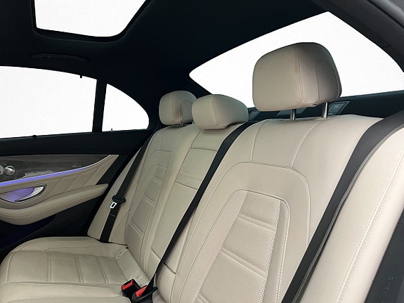 Mercedes-Benz E63 20 of 30