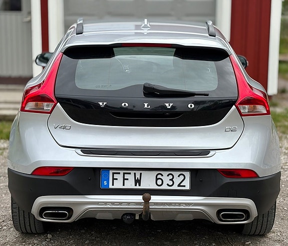 Volvo V40 Cross Country 6 of 23