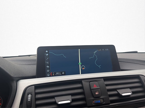 BMW 320d 24 of 30