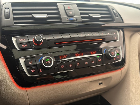 BMW 320d 27 of 30
