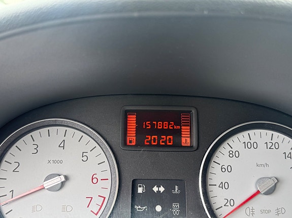 Dacia Sandero 6 of 8