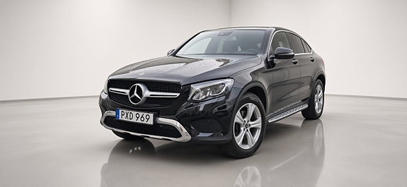 Mercedes-Benz GLC250 2 of 12