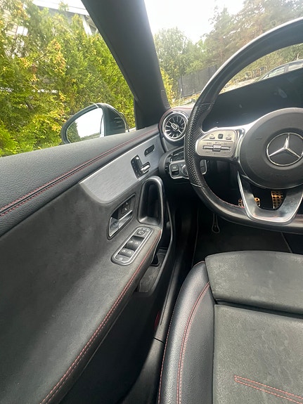 Mercedes-Benz CLA220 d 7 of 22