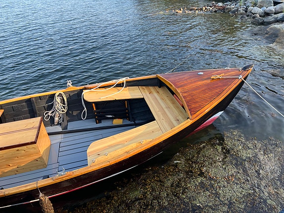 Möllesnipa i fur på ek 3 of 6