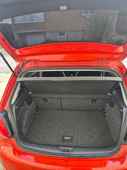 Volkswagen Polo 9 of 9
