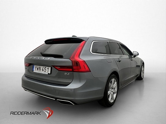 Volvo V90 8 of 30